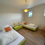 بيت للعطل Maison Au Calme Sur Le Golf Avec Piscine Privee غوجان-ميستراس