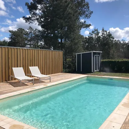 Maison Au Calme Sur Le Golf Avec Piscine Privee