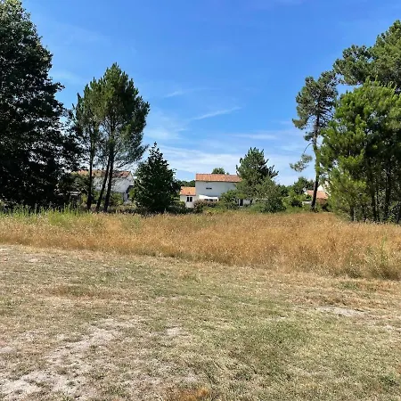 Maison Au Calme Sur Le Golf Avec Piscine Privée